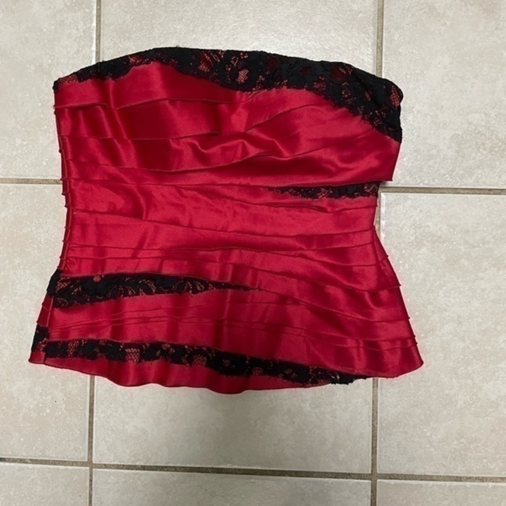 Bebe red zip up lace detail corset